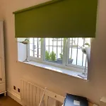 Between Piers, The Stylish Studio Flat In Cannon Place